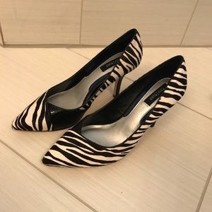 Whit House Black Market Monarch Zebra Heels